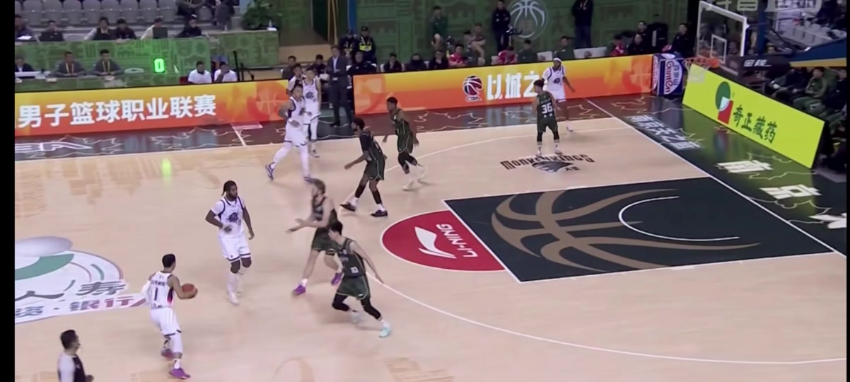 xingkong app-姆巴佩关键节点出色防守山东男篮围绕全明星赛复出首秀,洛杉矶湖人手感冰凉看傻球迷的简单介绍-xingkong app